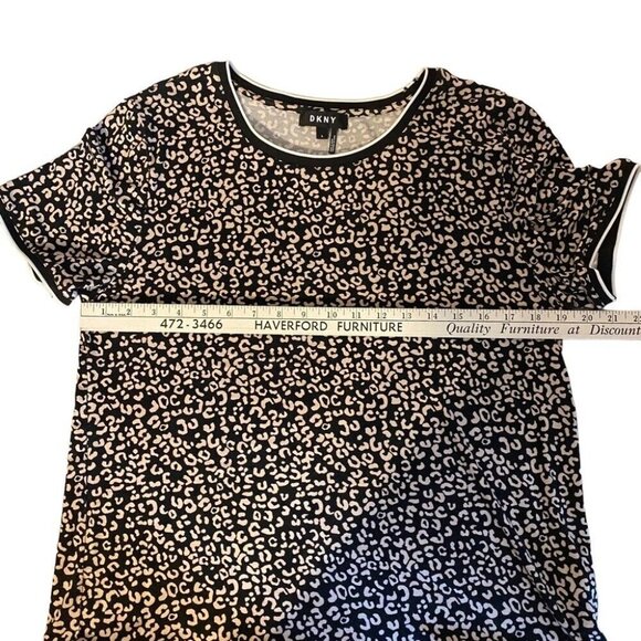 DKNY Women Large Leopard Print Short Sleeve Top Contrasting Trim Black & Beige - Picture 6 of 8